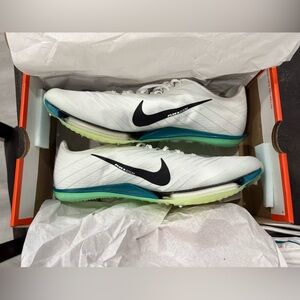 Nike Maxfly 2 Zoom Air Track Spikes white / bright spruce mens 11.5 / women’s 13